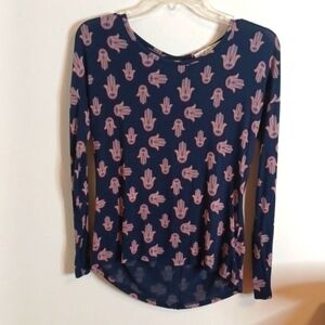 🙋Pink Rose rayon long sleeve shirt S XS Excellent condition